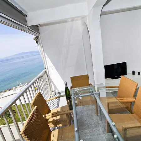 Arena Planet Costa Dorada Apartment *